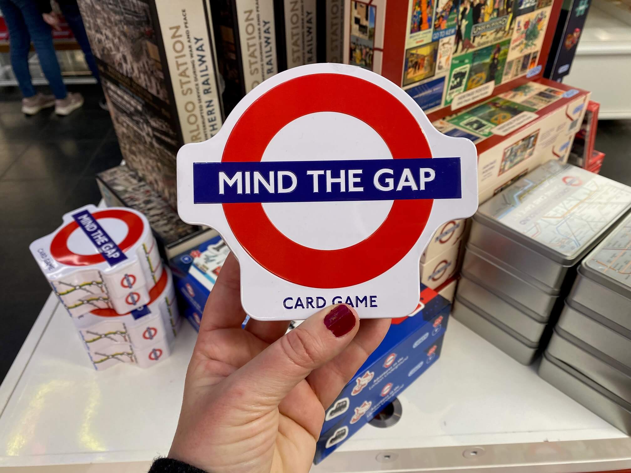 89 of the Very Best Souvenirs and Gifts from London